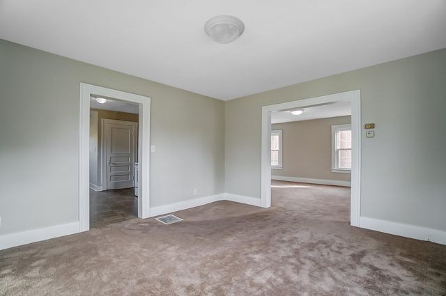 1810 N Limestone Street 1810 N Limestone Street, Springfield, OH 45503