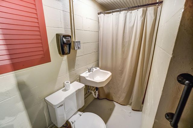 1810 N Limestone Street 1810 N Limestone Street, Springfield, OH 45503