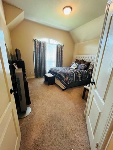 2106 Cambridge Bay Drive, Pearland, TX 77584