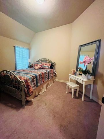 2106 Cambridge Bay Drive, Pearland, TX 77584