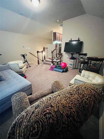 2106 Cambridge Bay Drive, Pearland, TX 77584