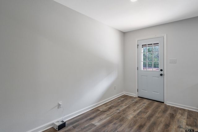 608 Giles St, Troup, TX 75789