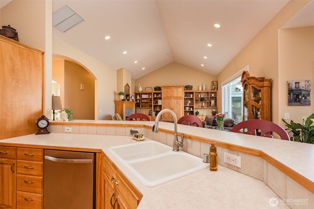241 Lone Eagle Lane, Sequim, WA 98382