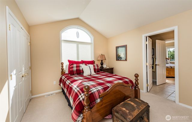241 Lone Eagle Lane, Sequim, WA 98382