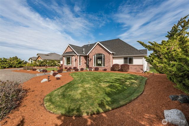 241 Lone Eagle Lane, Sequim, WA 98382