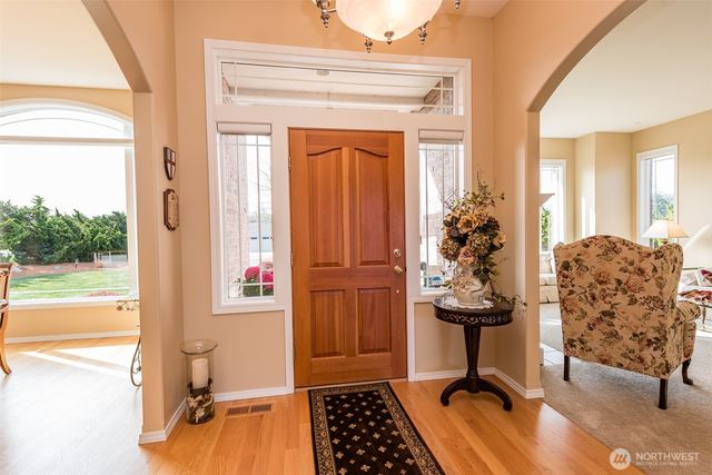 241 Lone Eagle Lane, Sequim, WA 98382