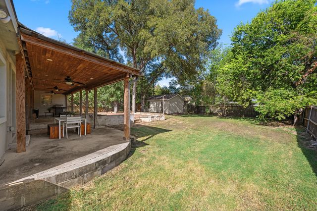 5100 Plumas LN, Austin, TX 78745