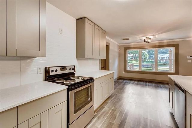 3216 Hollydale Drive, Atlanta, GA 30311