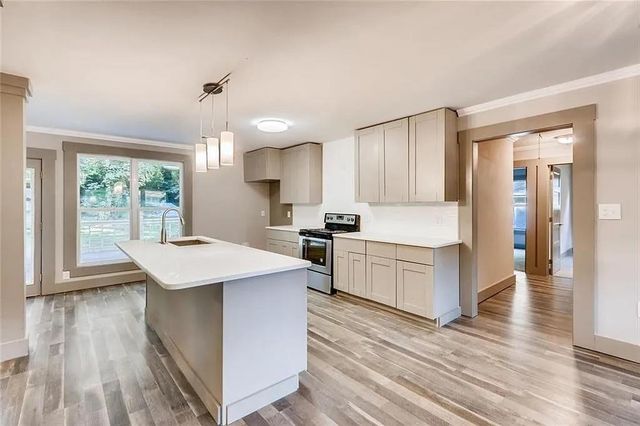 3216 Hollydale Drive, Atlanta, GA 30311