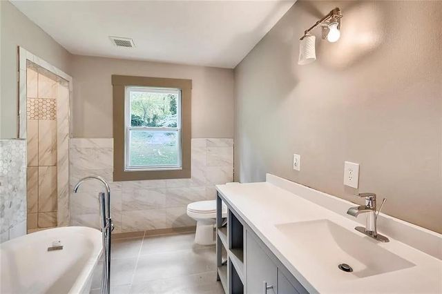 3216 Hollydale Drive, Atlanta, GA 30311