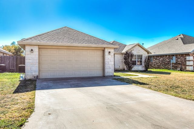 37 Tracie Trl, San Angelo, TX 76903