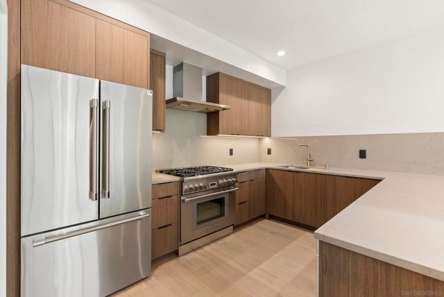 4214 Tonopah St, San Diego, CA 92110