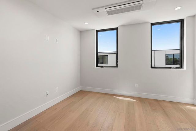 4214 Tonopah St, San Diego, CA 92110