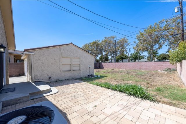 6123 Pepperwood, Lakewood, CA 90712
