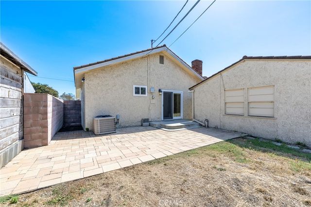 6123 Pepperwood, Lakewood, CA 90712