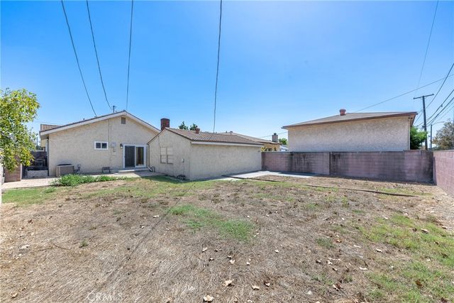6123 Pepperwood, Lakewood, CA 90712