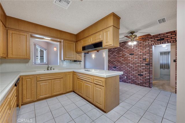 6123 Pepperwood, Lakewood, CA 90712