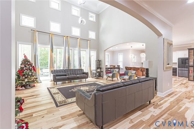 12554 Kain Rd, Glen Allen, VA 23059