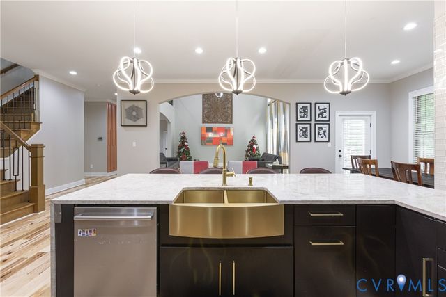 12554 Kain Rd, Glen Allen, VA 23059