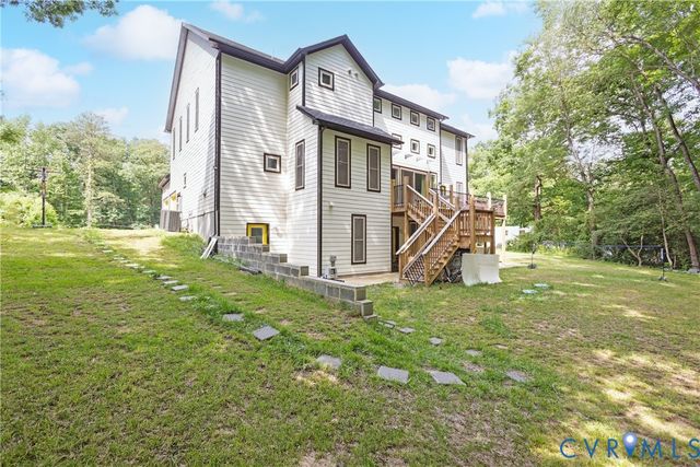 12554 Kain Rd, Glen Allen, VA 23059
