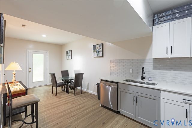 12554 Kain Rd, Glen Allen, VA 23059