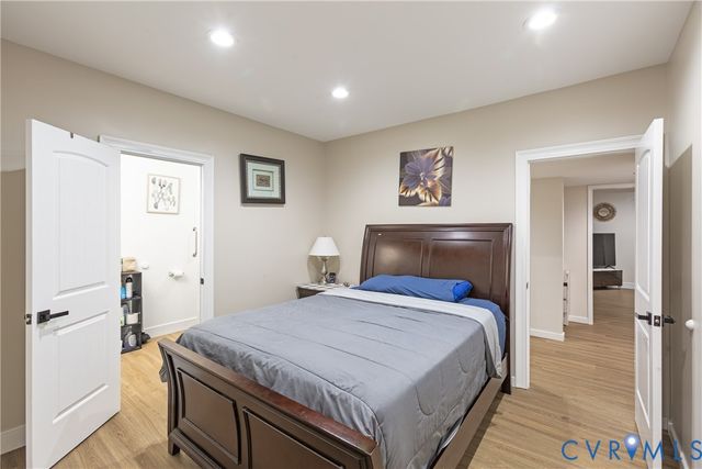 12554 Kain Rd, Glen Allen, VA 23059