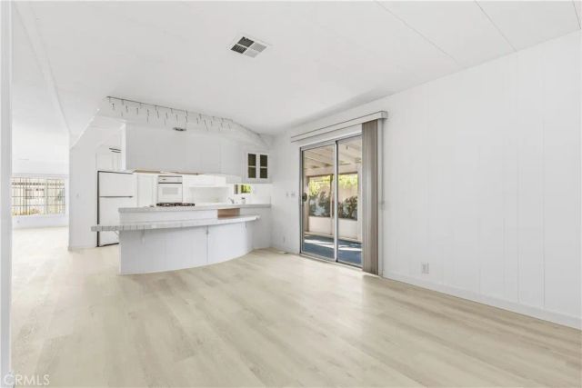 5200 Irvine Blvd., Space 2, Irvine, CA 92620