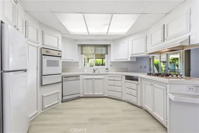 5200 Irvine Blvd., Space 2, Irvine, CA 92620
