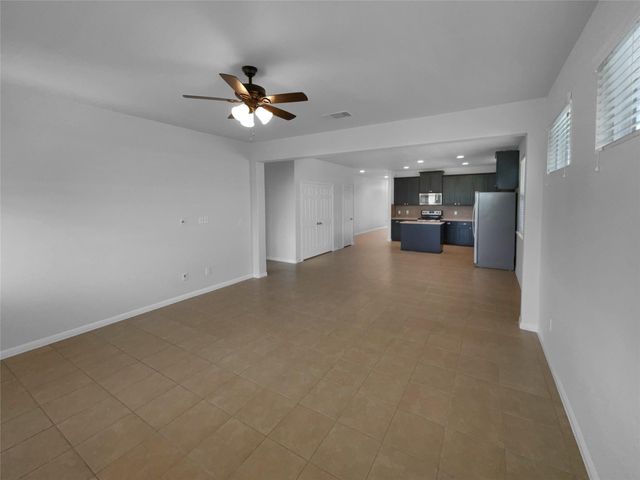 312 La Escalera DR, Leander, TX 78641
