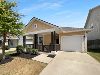 312 La Escalera DR, Leander, TX 78641