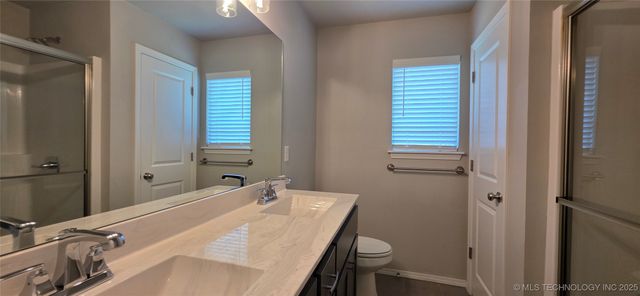 1502 E Utica Place, Broken Arrow, OK 74011