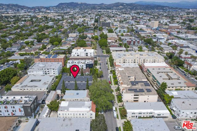 127 S St Andrews Place, Los Angeles, CA 90004