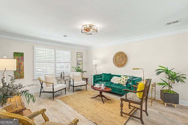 200 Sawgrass Drive, Savannah, GA 31405