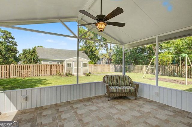 200 Sawgrass Drive, Savannah, GA 31405