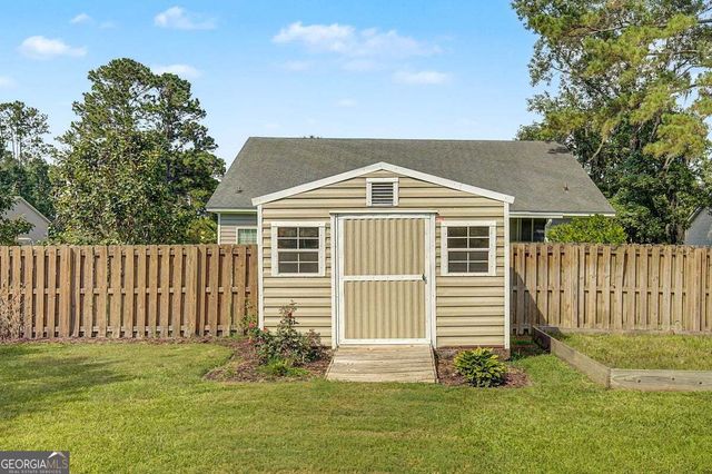 200 Sawgrass Drive, Savannah, GA 31405