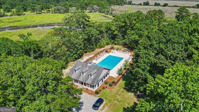 200 Sawgrass Drive, Savannah, GA 31405