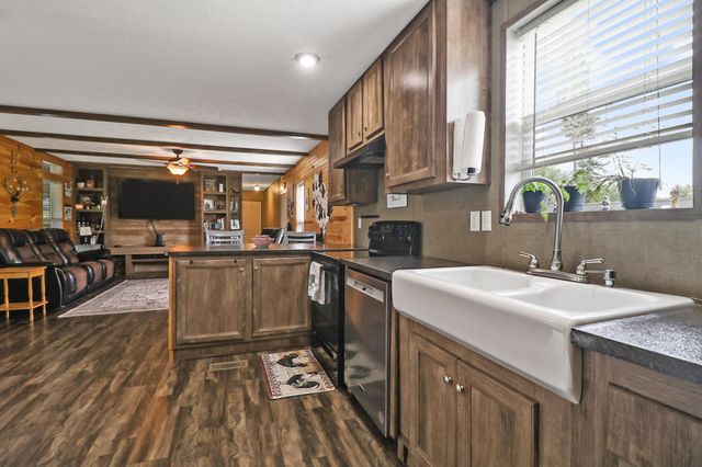 2930 Doc Loy Road, Grandview, TN 37337