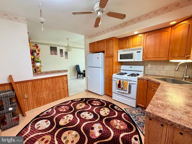 1437 NAPFLE AVE, Philadelphia, PA 19111