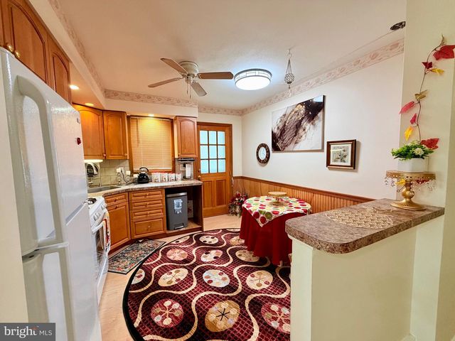 1437 NAPFLE AVE, Philadelphia, PA 19111