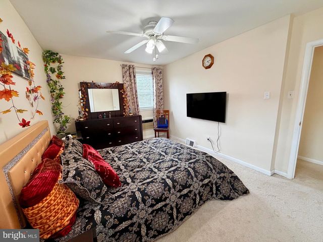 1437 NAPFLE AVE, Philadelphia, PA 19111