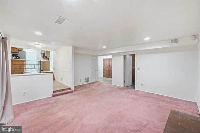 4809 ASPEN HILL RD, Rockville, MD 20853