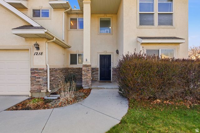 1218 S 1420 W, Woods Cross, UT 84087