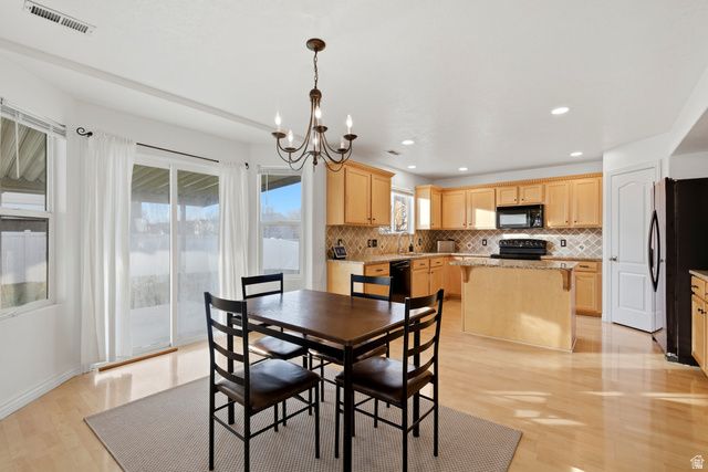 1218 S 1420 W, Woods Cross, UT 84087