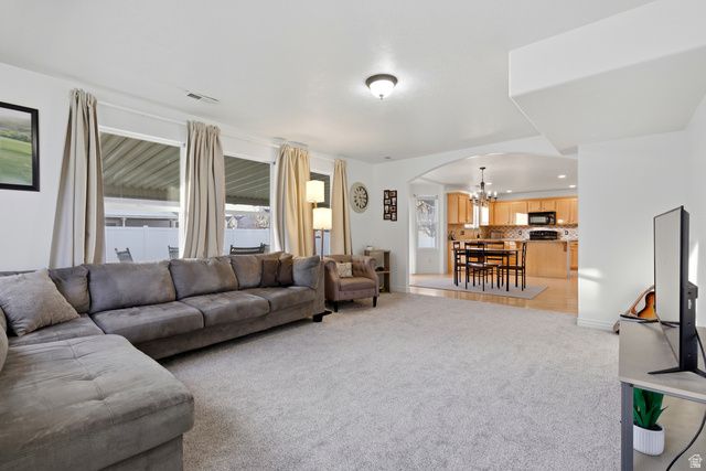 1218 S 1420 W, Woods Cross, UT 84087