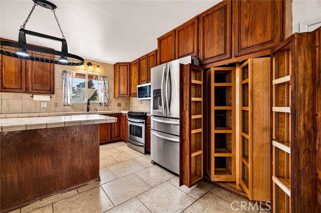 246 E Shasta, Orland, CA 95963