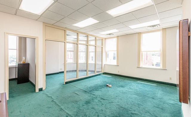 2 Ardery Place, Paris, KY 40361