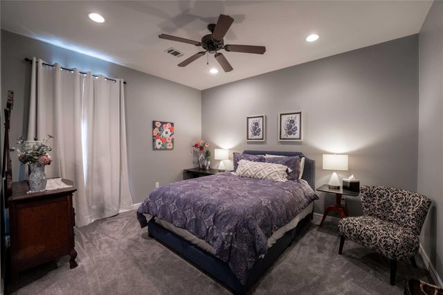 1820 Guenther RD, La Grange, TX 78945