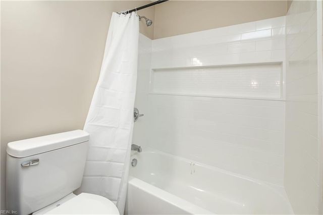 3945 Starboard RD, Chesapeake, VA 23321