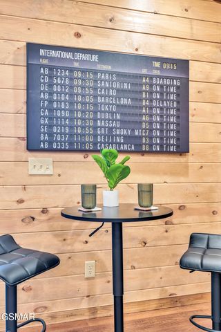 2852 Owens Rdg Way, Sevierville, TN 37876