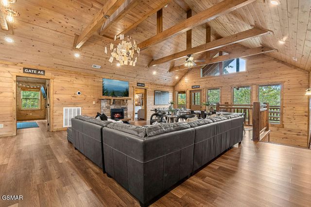 2852 Owens Rdg Way, Sevierville, TN 37876